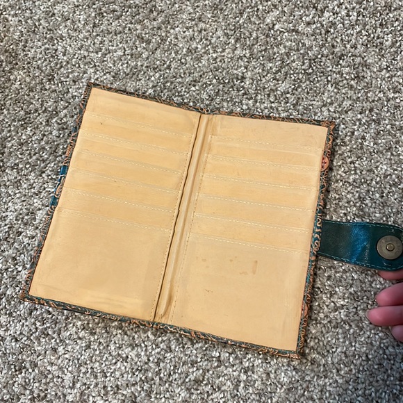 World Market Wallet - Picture 3 of 4